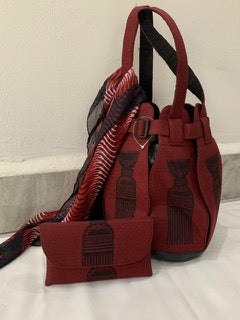 Fashion Accessory; Handbag